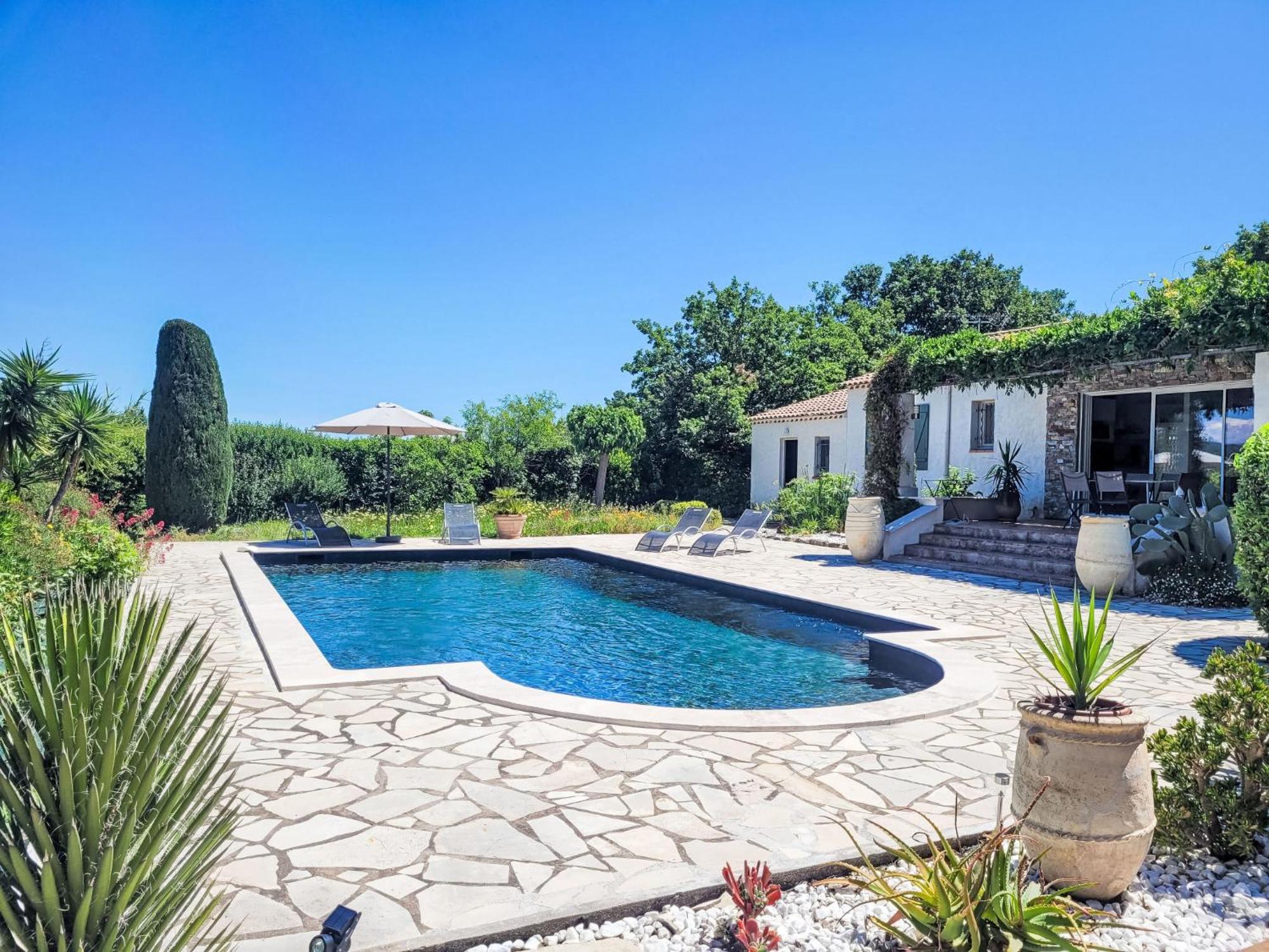 Villa Aurval By Interhome Cogolin Bagian luar foto